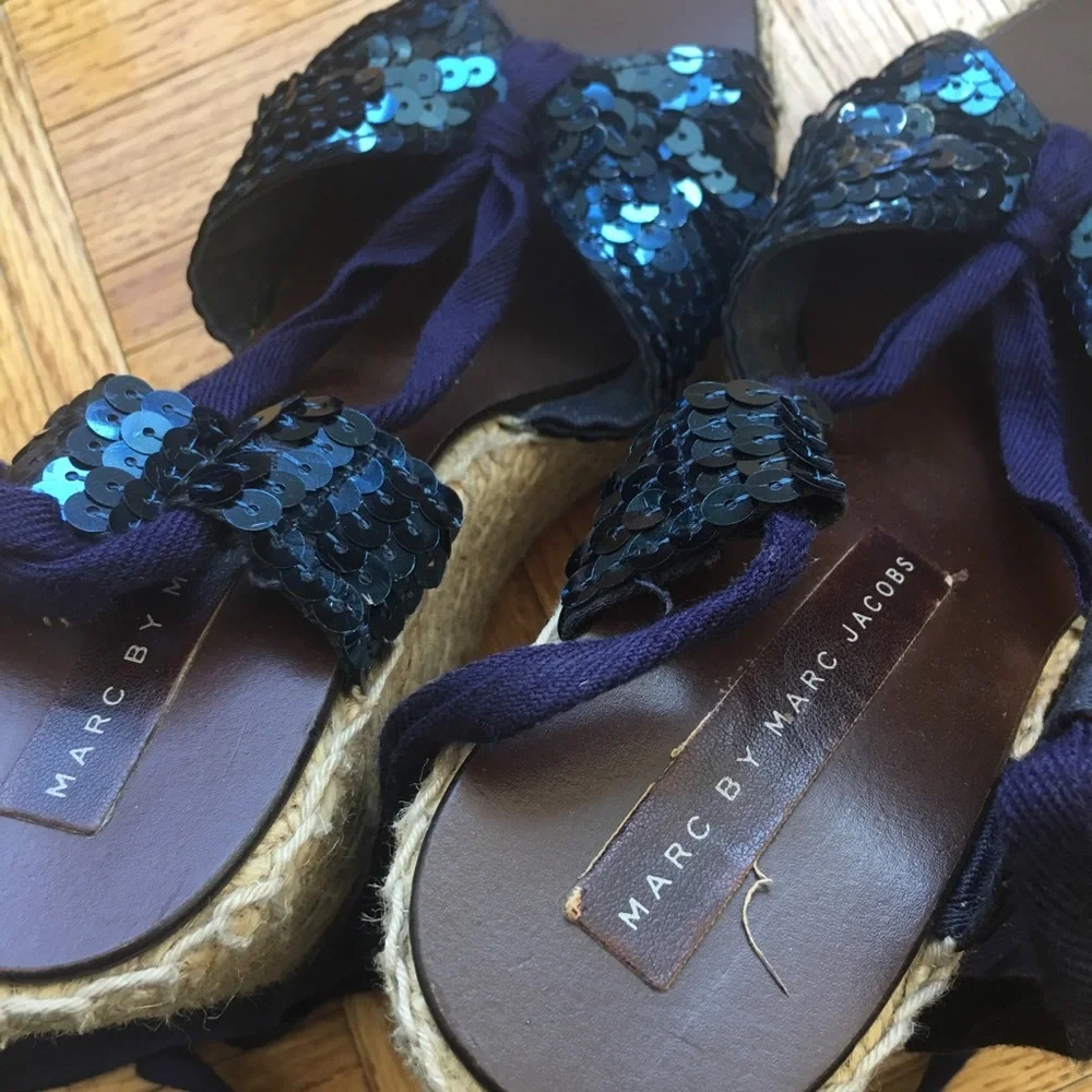 Marc Jacobs sequin wedge blue shoes 8 38 lace up